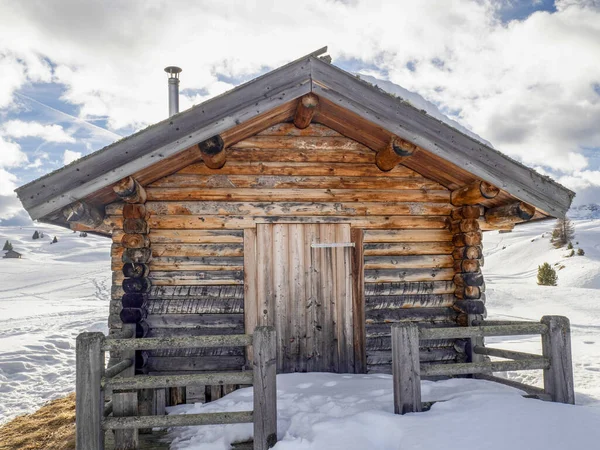 Dolomites Snow Panorama Wooden Hut Val Badia Armentarola Hill — Stockfoto