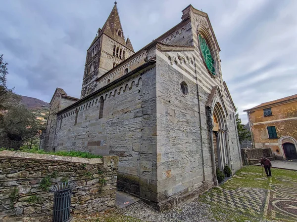 Lavagna Talya Daki Fieschi Kilisesi Bazilikası — Stok fotoğraf