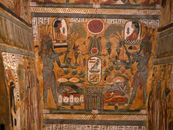 Ägyptische Sarkophag Hieroglyphen Aus Nächster Nähe — Stockfoto