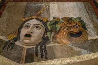 Eski Roma mozaik Yunan tiyatro maskesi