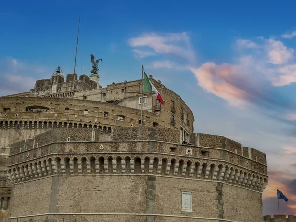 Bandera Ondeando Castel Sant Angelo Roma Vista — Foto de Stock