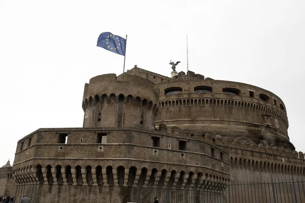 Bandeira Acenando Castel Sant Angelo Roma Vista — Fotografia de Stock