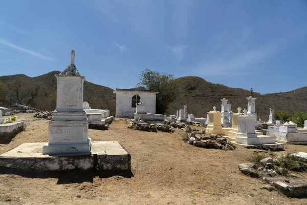 Vecchie Tombe Del Cimitero Messicano Nel Villaggio Minerario Triunfo Baja — Foto Stock