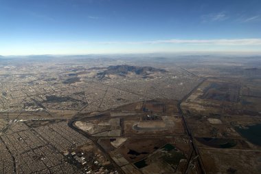 Meksika şehri hava manzaralı panorama uçak manzaralı.