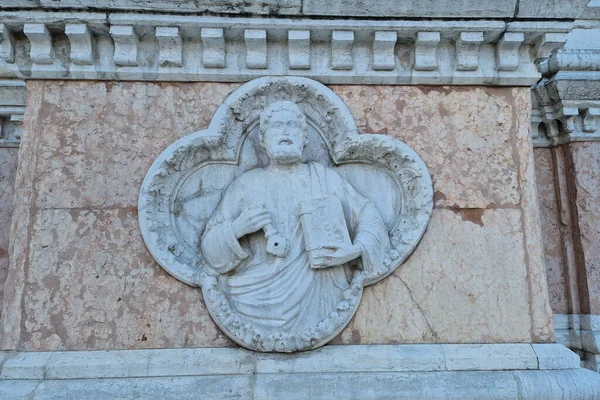 Bas Relief Bologna Piazza Maggiore Biserica San Petronio Bazilica — Fotografie, imagine de stoc