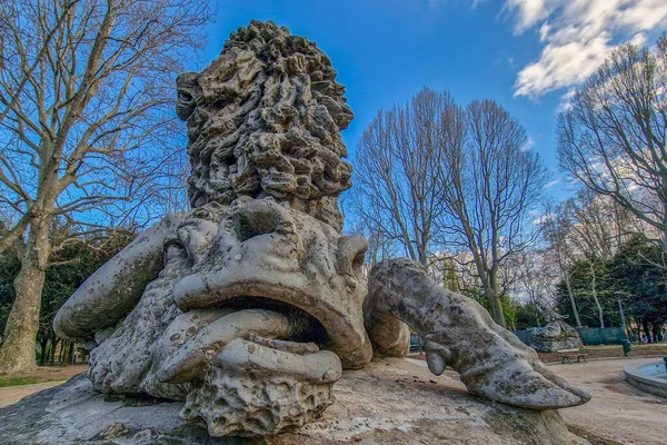 Montagnola Park Sculpture Statue View — Stock Photo, Image