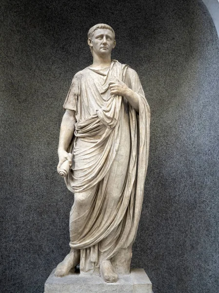 Velho Mármore Figura Romana Escultura Estátua Detalhe — Fotografia de Stock