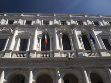 Bergamo ortaçağ şehir meydanı Maggiore yer manzaralı