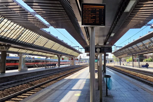 Rogoredo Milán Vasútállomás Olaszország Vasútállomás — Stock Fotó