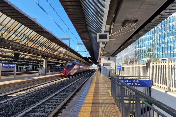 Rogoredo Milán Vasútállomás Olaszország Vasútállomás — Stock Fotó