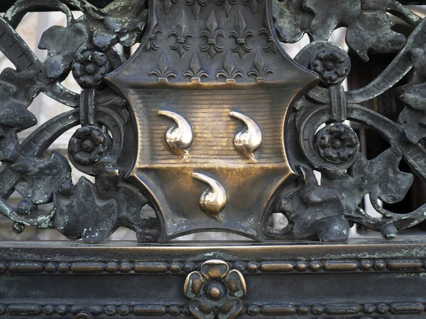 Colleoni Chapel Three Balls Symbol Details — Stock Photo, Image