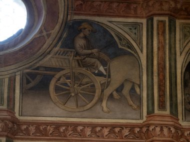 Padova Palazzo Della Ragione eski ortaçağ hukuk mahkemesi adalet salonu binası.