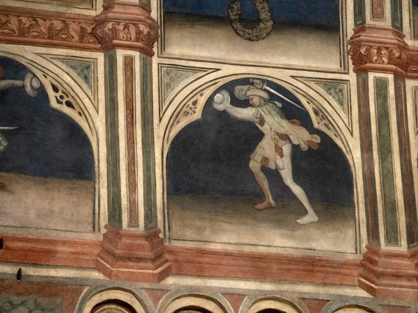 Padova Palazzo Della Ragione eski ortaçağ hukuk mahkemesi adalet salonu binası.