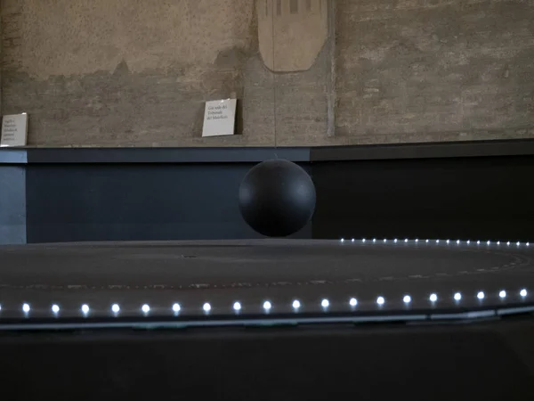 Foucault Pendulum Ball Moving Detail Close — Stock Photo, Image