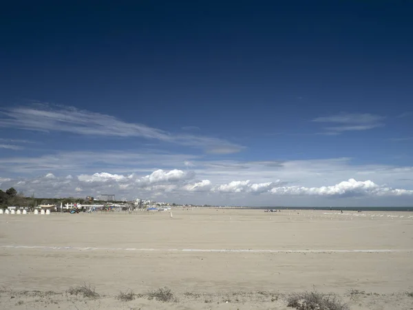 Lidi Ferraresi Lido Ferrara Piaszczysta Panorama Plaży Nad Morzem — Zdjęcie stockowe