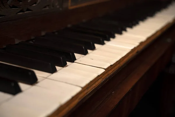 Vintage Old Piano Keyboard Detail Close — Stock fotografie