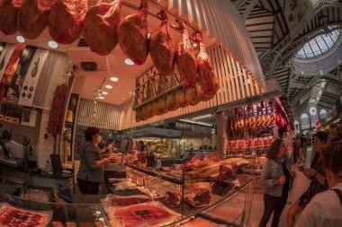 VALENCIA, SPAIN - MAY 3 2022 - The historic market full of customers, mecado central with more than 1200 stalls with fresh products
