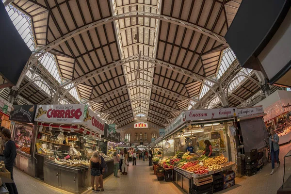 Valencia Espanha Maio 2022 Mercado Histórico Cheio Clientes Mecado Central — Fotografia de Stock
