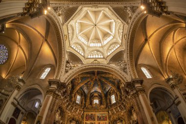 Valencia İspanya tarihi gotik katedral kilisesi