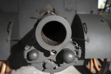 Savaş topu müfrezesi, yaklaşın.