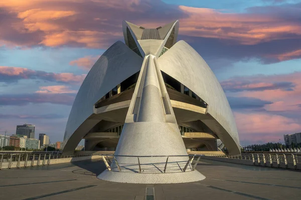 Valencia İspanya Ciutat de les Arts i les Ciencies Sanat ve Bilim Şehri Günbatımı