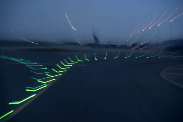 Luchthaven Lichten Beweging Tijdens Het Opstijgen Nachts Schipol Amsterdam — Stockfoto