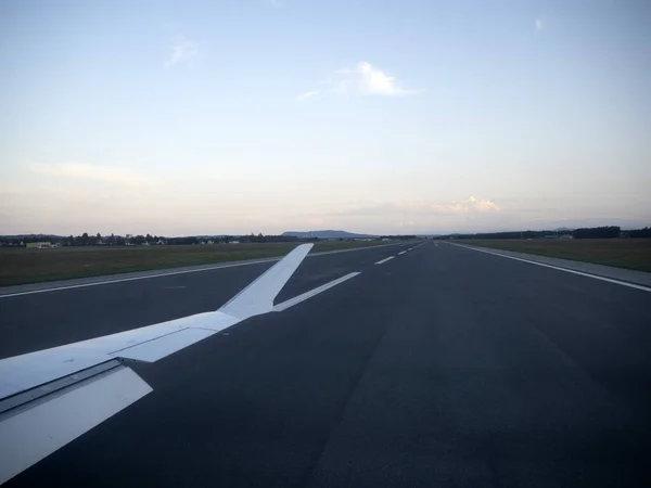 Avión Abierto Flaps Mientras Aterrizaje Detalle — Foto de Stock