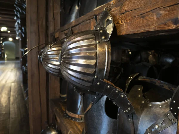 Mnoho Středověké Železo Kovová Přilbice Detail — Stock fotografie