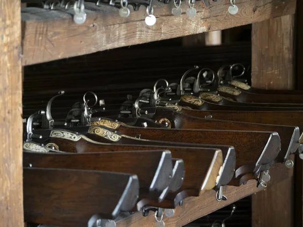Muchos Detalles Fusiles Madera Hierro Medieval —  Fotos de Stock