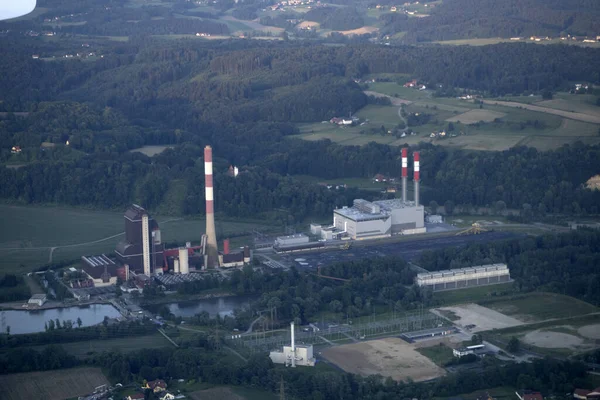 Usina Elétrica Austria Vista Aérea Avião Fotos De Bancos De Imagens Sem Royalties