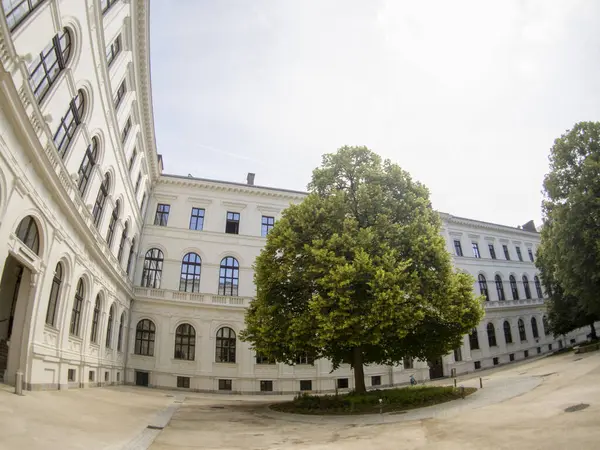 Grazer Karl Franzens Universität — Stockfoto