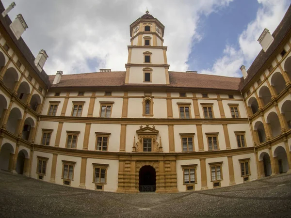 Graz Histórico Edificio Del Castillo Eggenberg Vista Parque —  Fotos de Stock