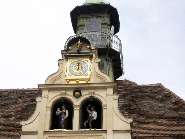 Graz Klokkenspel Oude Klok Historisch Gebouw Plaza — Stockfoto