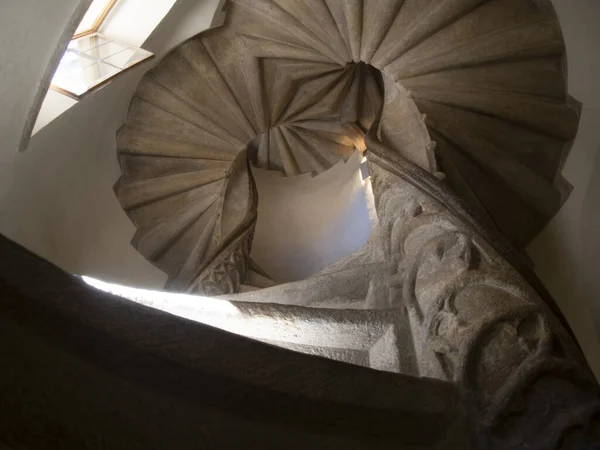 Öffentliche Doppelwendeltreppe Graz Österreich — Stockfoto