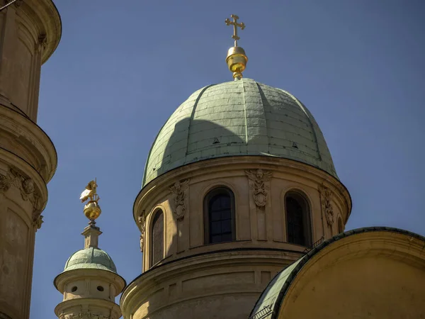 格拉茨奥地利历史穹顶教堂屋顶装饰景观细节 — 图库照片
