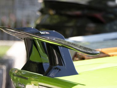 GRASSE, FRANCE - 25 Haziran 2022 Boğa Günleri 'nin Lamborghini boğası, lüks markalar ve 1.000' den fazla Lamborghini sahibi tarafından kurulan uluslararası bir topluluktur.