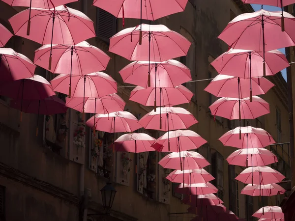 Grasse Francie Růžové Barvy Deštníky Ulice — Stock fotografie