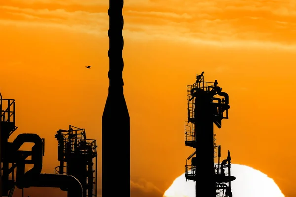 Oil Refinery Silhouette Isolated Sunset Background — Stock Photo, Image