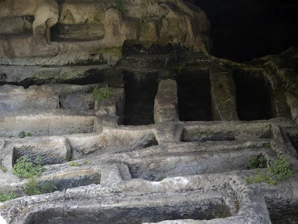 Cava Ispica Catacombs Larderia Cave Sicily — стоковое фото