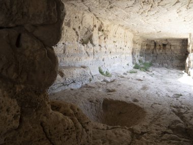 ancient cava d'ispica gymnasium sicily