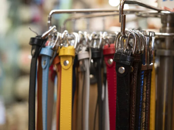 Many Leather Belts Sale Shop Market Different Colors — Stock fotografie