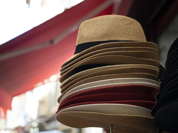 Many Hats Sale Shop Street Market Nice France — Stockfoto