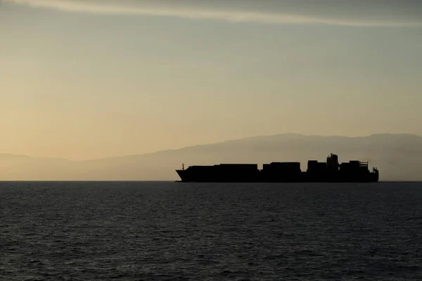 Big Ship Transporter Silhouette Sunset — ストック写真
