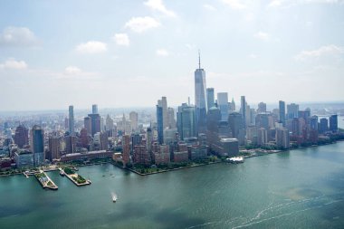 New York şehri Manhattan helikopter turu havadan şehir manzarası panorama Hudson Nehri