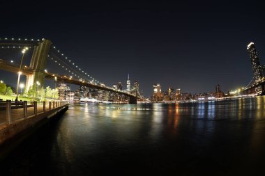 Manhattan, New York, Dumbo 'dan gece görüşü