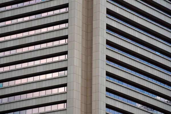 ボルティモアメリーランドの高層ビルの反射窓の詳細 — ストック写真