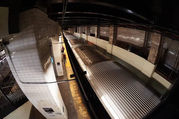 Nova Iorque Metrô Trem Vista Superior Estação — Fotografia de Stock