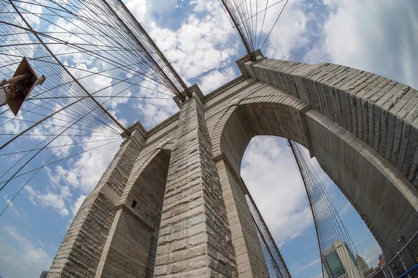 Бруклінський Міст Знизу Зверху Кабелями Дивитися Нове Місто Ярма — стокове фото