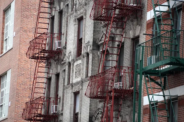 Pequena Itália Nova Iorque Edifícios Cidade Escadas Escada Incêndio — Fotografia de Stock