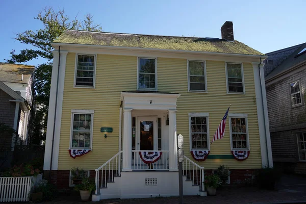 Nantucket Dorf Alte Häuser Blick Auf Sonnigen Tag Stadtbild — Stockfoto
